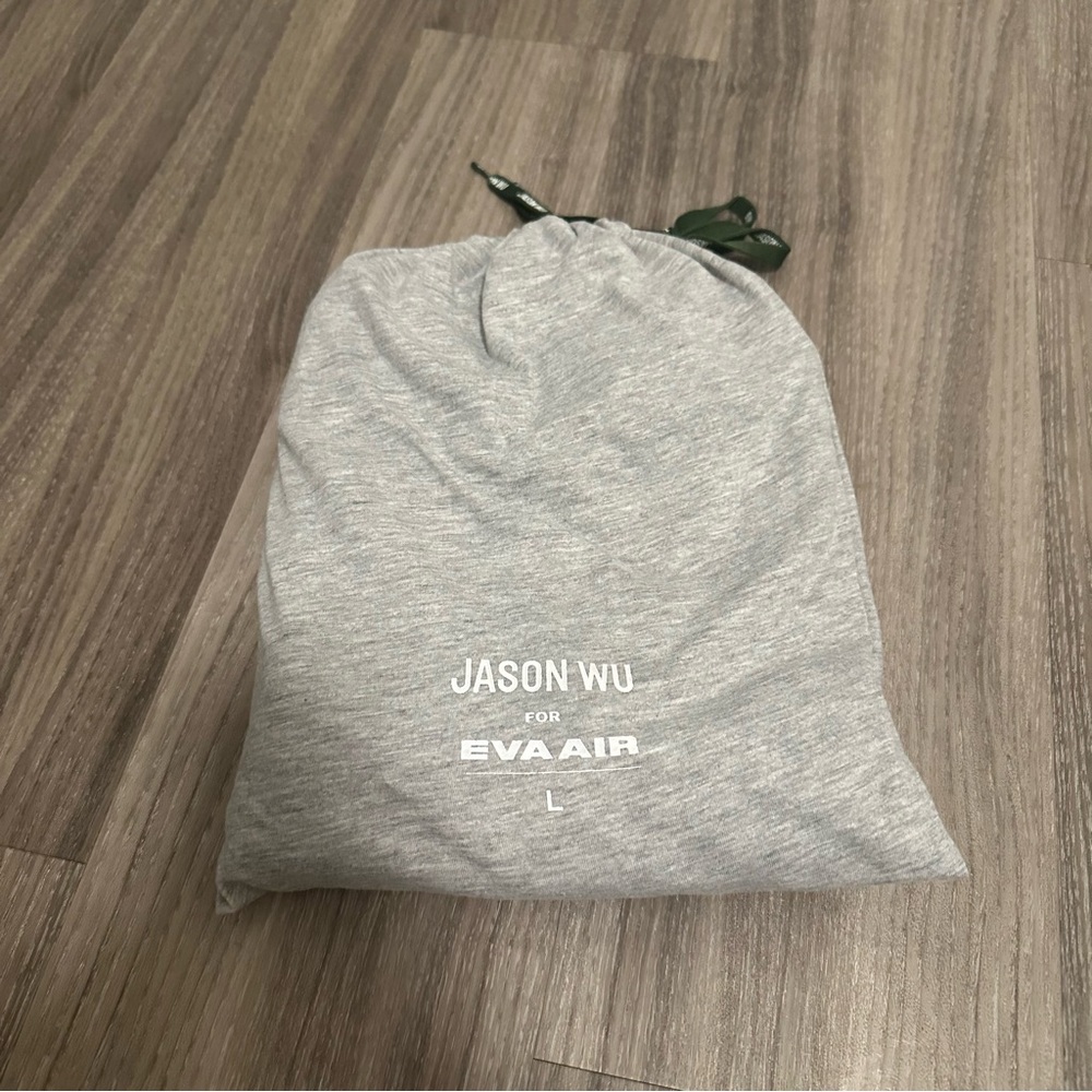 NWT Eva Air x Jason Wu Men PJ set size L